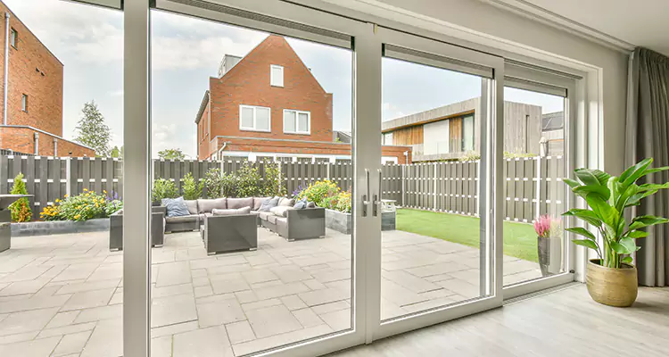 Best Sliding Screen Door Replacement Company in Myrtle Grove, FL