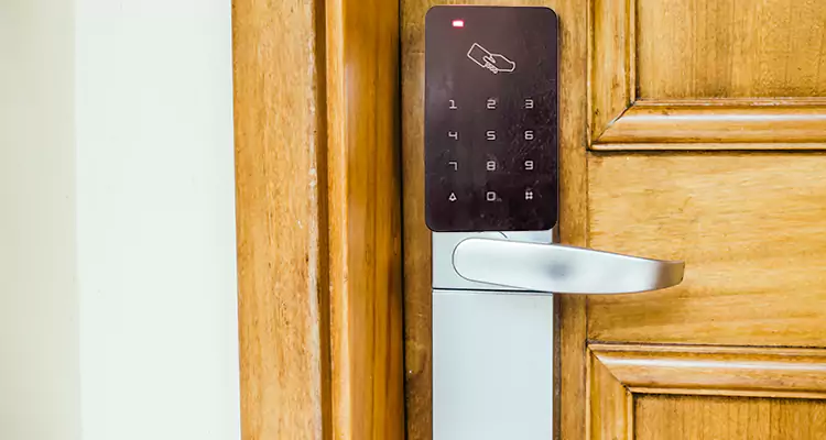 Keyless Hotel Door Locks Repair in Myrtle Grove, FL